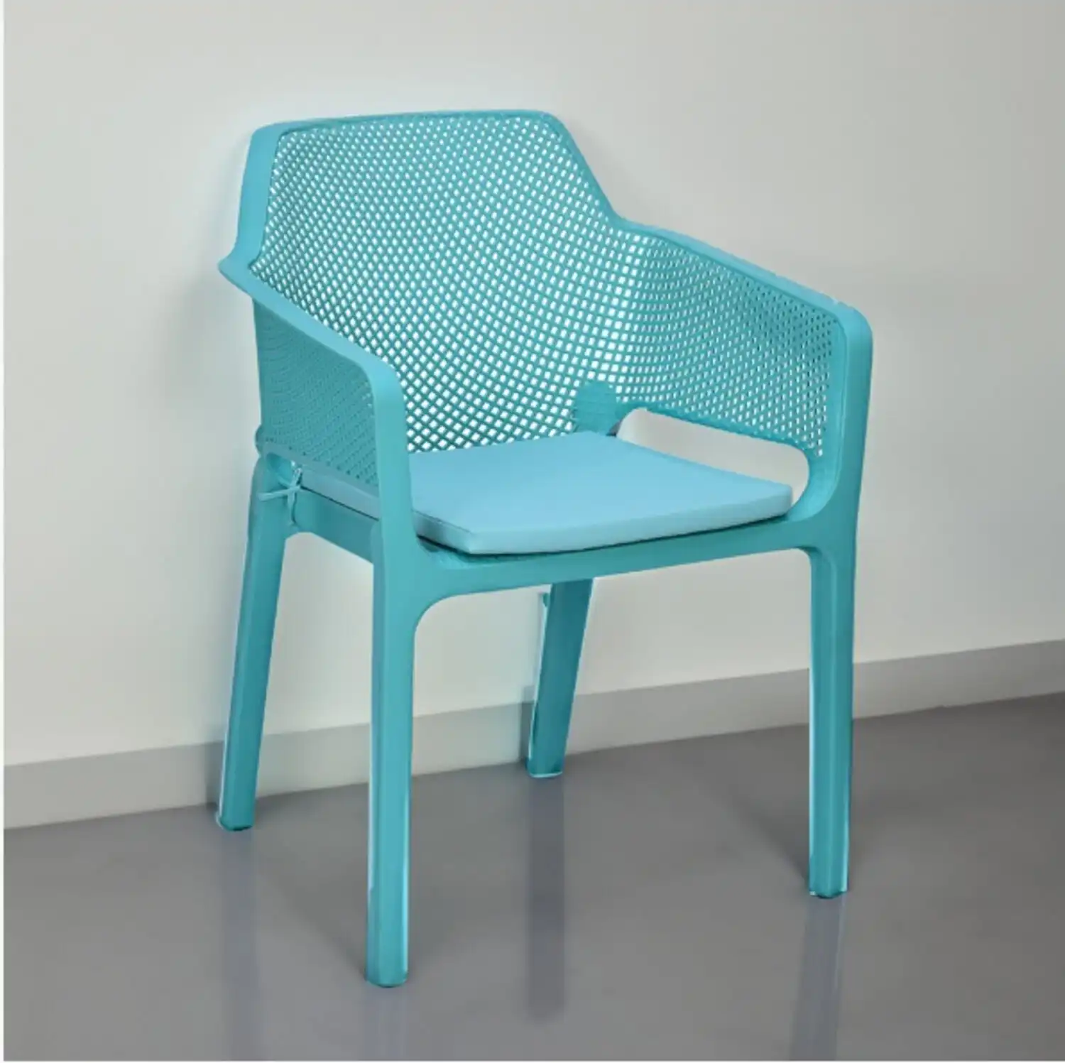 Nilkamal Captain Chair with Leatherette Cushion - Image 21
